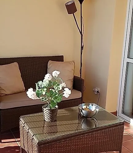 شقة Carabeo 2000 3.1 نيرخا