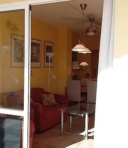 アパート Carabeo 2000 3.1 ネルハ